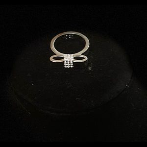 Lia Sophia bow ring